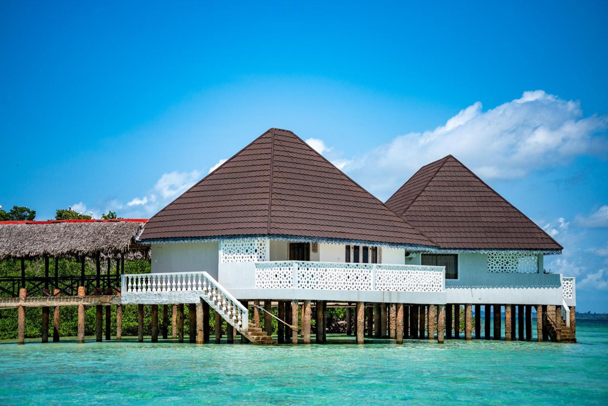 Chale Island 4* Ukunda