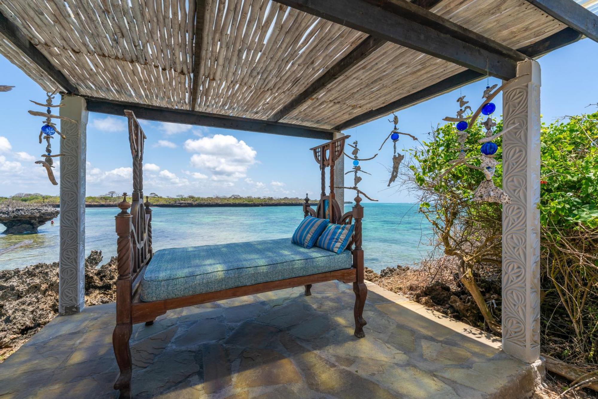 Chale Island